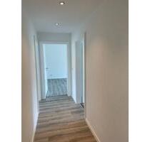 Moderne 2-Zimmer-Wohnung mit Balkon – Frisch Renoviert und Einzug - Offenbach am Main Hafen