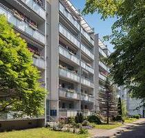 Wir sanieren für Sie: 4-Zimmerwohnung mit Balkon und Aufzug! - Dresden Prohlis