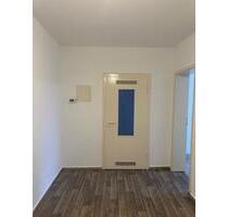 Viel Platz bietet diese große renovierte 4 Zimmer Wohnung in Emden, Stadtmitte