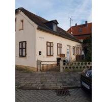 Verkaufe Haus - 40.000,00 EUR Kaufpreis, in Staßfurt (PLZ: 39418)