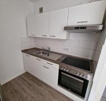 tolle 2 R.-Whg. mit EBK und Balkon - Zwickau Neuplanitz