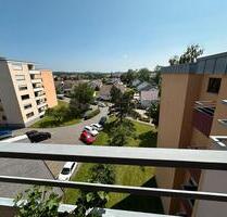 Top gepflegte 4 Zimmerwohnung - 310.000,00 EUR Kaufpreis, ca.  104,00 m² in Bad Waldsee (PLZ: 88339)