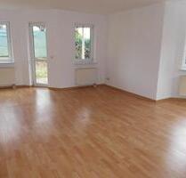 Helle 3-Zimmer-Wohnung (89 m²) in Suhl-Määbendorf, Terrasse,