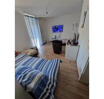Helle 2 Zimmer Wohnung mit größer Küche - München Allach-Untermenzing