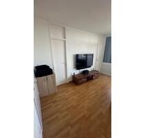Möblierte Wohnung + großer Balkon zur UNTERMIETE 29.10.25 - 15.02 - München Sendling-Westpark