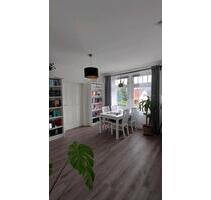 helle, moderne 90qm 3-Raum Wohnung mit Fußbodenheizung und Küche - Seifhennersdorf