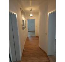 2-Zimmer Wohnung zu vermieten - 450,00 EUR Kaltmiete, ca.  58,00 m² in Weiden in der Oberpfalz (PLZ: 92637)