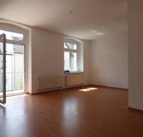 SCHICKE 2-Raumwohnung mit EINBAUKÜCHE und SÜD-WEST-BALKON ! - Chemnitz Ebersdorf