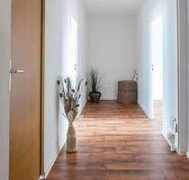 Schöne Familienwohnung mit Balkon - Chemnitz Klaffenbach