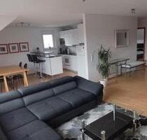 Helle 3-Zimmer-DG in Mögglingen Balkon, Garage & Stellplatz 01.08