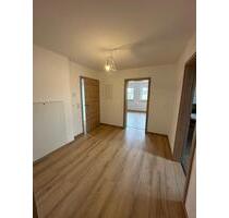 Mietwohnung in Osterhofen - 835,00&nbsp;EUR Kaltmiete, ca.&nbsp; 76,50&nbsp;m&sup2; in Osterhofen (PLZ: 94486)