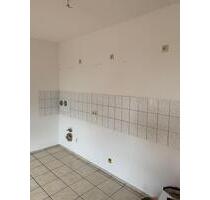 Wohnung 45qm 1 OG 260,00 Euro - 414,00 EUR Kaltmiete, in Bitterfeld-Wolfen (PLZ: 06749)