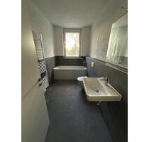 Attraktive 3-Zimmer-EG-Wohnung in Karlsruhe-Neureut mit komfortablem Zugang - Landau in der Pfalz