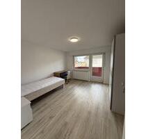 3 WG-Zimmer zu vermieten - 400,00 EUR Kaltmiete, ca.  19,00 m² in Ludwigshafen am Rhein (PLZ: 67065) Mundenheim
