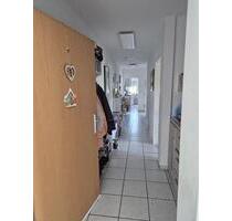 Vermiete großzügige 4-Zimmer Wohnung in Elz