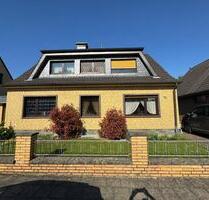 Freistehendes Haus mit parkähnlichem Garten in ruhiger Lage - Mönchengladbach West