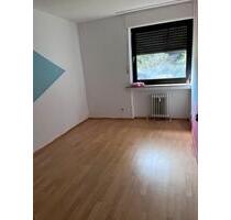 Helle 3,5 Zimmer Wohnung - 800,00 EUR Kaltmiete, ca.  80,00 m² in Wesel (PLZ: 46487) Bislich