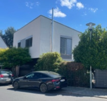 Freistehendes Einfamilienhaus in Mühlheim am Main (Rote Warte)