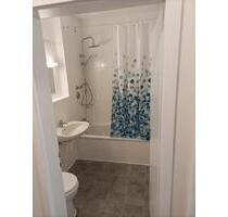 Helle, renovierte Wohnung mit TG-Stellplatz und Terrasse - Bad Rodach
