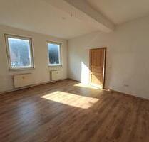 2,5 Zimmer mit Wohnküche und Bad - Helsa