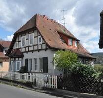 5-Zimmer-Einfamilienhaus mit * Einbauküche, Kaminofen und Garten * in Bad Soden-Salmünster
