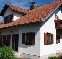 Schönes, freistehendes Einfamilienhaus mit großem Garten & Garage - Neufahrn bei Freising Mintraching-Grüneck