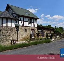 Pferde, Wohnen & GewerbeHobby: Teil eines Gehöfts im Außenbereich - Selters (Taunus)