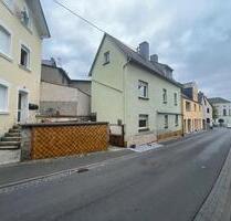 Haus zur Miete in Polch - 800,00 EUR Kaltmiete, in Polch (PLZ: 56751)