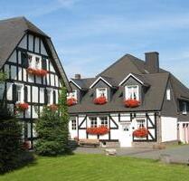 **Ferienhaus für 18 P. nahe Sauerland, Ostern noch frei!** - Bad Berleburg