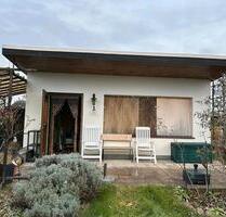 Kleingarten mit unterkellerter Laube, Wasseranschluss+Strom - Leipzig Altwest