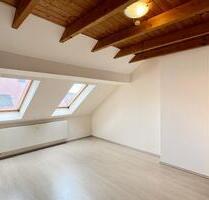 Helle Dachgeschosswohnung mit 90 m² in zentraler Lage von Borken
