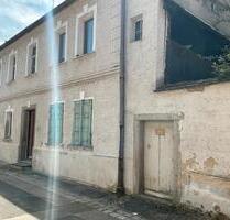 Haus zu verkaufen, Neunburg vorm Wald, 5 Zimmer, Zentrale Lage - Burglengenfeld