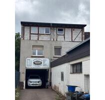 Grosses Wohnhaus mit eingerichteter KFZ Werkstatt - Kaiserslautern Bahnheim