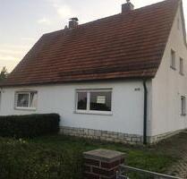 DHH Haus in sehr guter Lage von privat zu verkaufen - Treuchtlingen