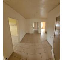 3 Zi.-Whg. - 700,00 EUR Kaltmiete, in Braunschweig (PLZ: 38122) Broitzem