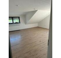 Schöne 4 Zimmer Wohnung zu vermieten ruhige Lage PF-Eutingen - Pforzheim Brötzingen