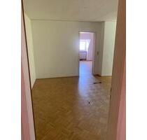 Großzügige Dachgeschoss Wohnung 3. Etage - Gelsenkirchen Gelsenkirchen-Mitte