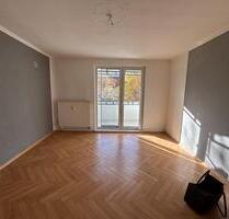 Schöne sanierte 2-Raum-Wohnung in ruhiger Lage Nordpark mit EBK - Erfurt Andreasvorstadt