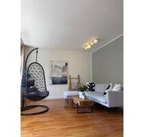 Stuttgart-Süd: 3-Zi-Wohnung mit Balkon, Terrasse & Garage