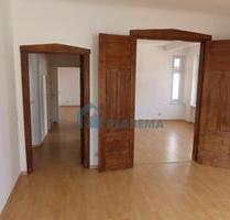 Schelfstadt! Historische 3 Zimmer-Wohnung zu vermieten, große Küche mit neuwertiger Einbauküche - Schwerin Altstadt