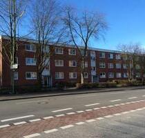 Perfekt für uns: weitläufige 3,5-Zimmer-Wohnung - Kölln-Reisiek