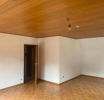 Ruhige Dreizimmerwohnung mit Balkon 8,5 m² - Hildesheim Itzum-Marienburg