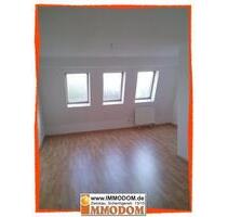 4-Zimmer-Hübsche-Maisonetten-Dachwohnung in beliebter Lage Zwickaus zu vermieten!