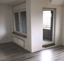 °Ansprechende renovierte DG Wohnung° 3 Zimmer mit Balkon - Hagen Hagen-Mitte