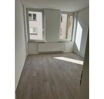 Helle 2-Zimmer-Wohnung im 1. OG in Duisburg — weitere Wohnungen verfügbar!