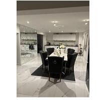 Wohnung zu vermieten - 1.040,00 EUR Kaltmiete, ca.  155,00 m² in Chemnitz (PLZ: 09131) Ebersdorf