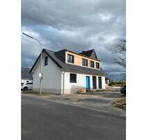 Haus zu vermieten ERSTBEZUG EFH 127 qm Wohnfl. + Terrasse +Garten - Burscheid