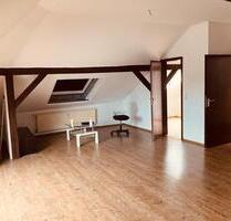 3,5 Zimmer DG Wohnung nahe Magniviertel zu vermieten - Braunschweig Wabe-Schunter-Beberbach