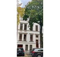 Köln-Neuehrenfeld. Hochwertige, vollmöblierte 2-Zi.-Whg. Altbau.