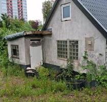 Grundstück 500 Qm mit kleinem entkerntem Haus - Bremerhaven